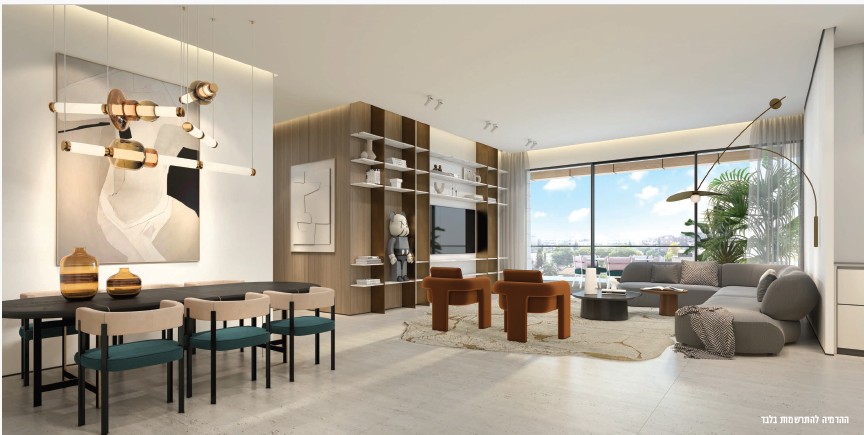 5-Room Apartment with Sun Balcony - Image 1