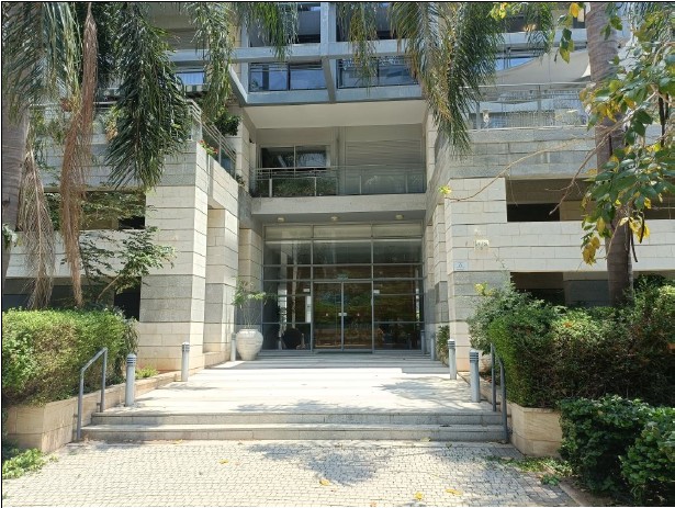 2 Minutes from Ohel Ari – 10th Floor with Rare Succah Balcony - Thumbnail 2