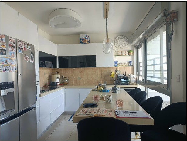 2 Minutes from Ohel Ari – 10th Floor with Rare Succah Balcony - Thumbnail 6