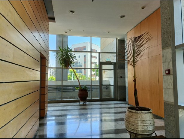 2 Minutes from Ohel Ari – 10th Floor with Rare Succah Balcony - Thumbnail 9